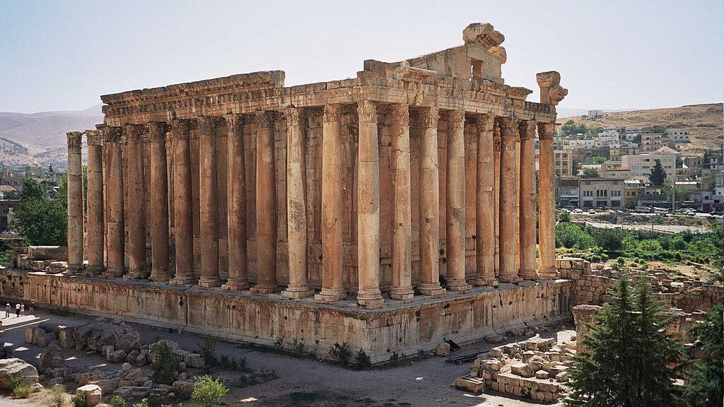 Ливан призвал мировое сообщество предотвратить удары Израиля по Баальбеку