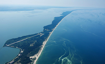 Под Калининградом замерзшая переправа отрезала путь жителям Балтийской косы