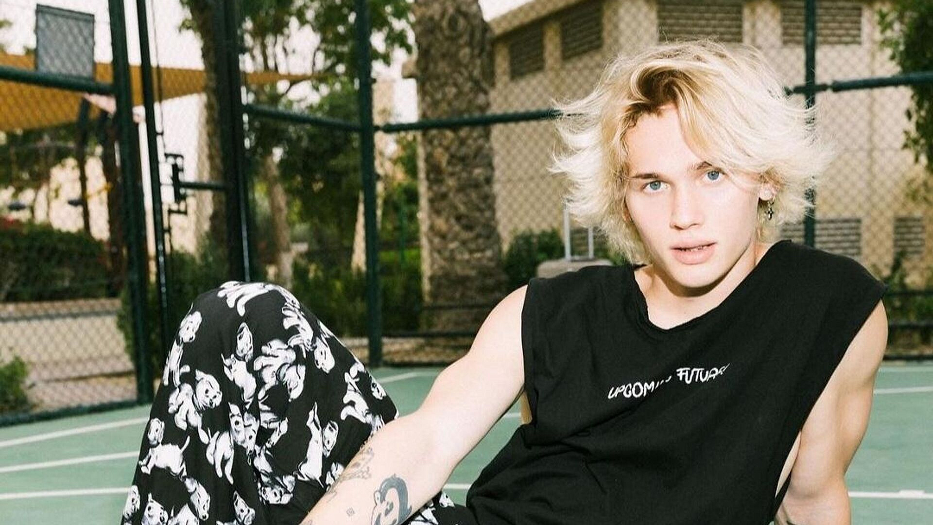 В Анапе расследуют пожар в доме приемного отца Дани Милохина