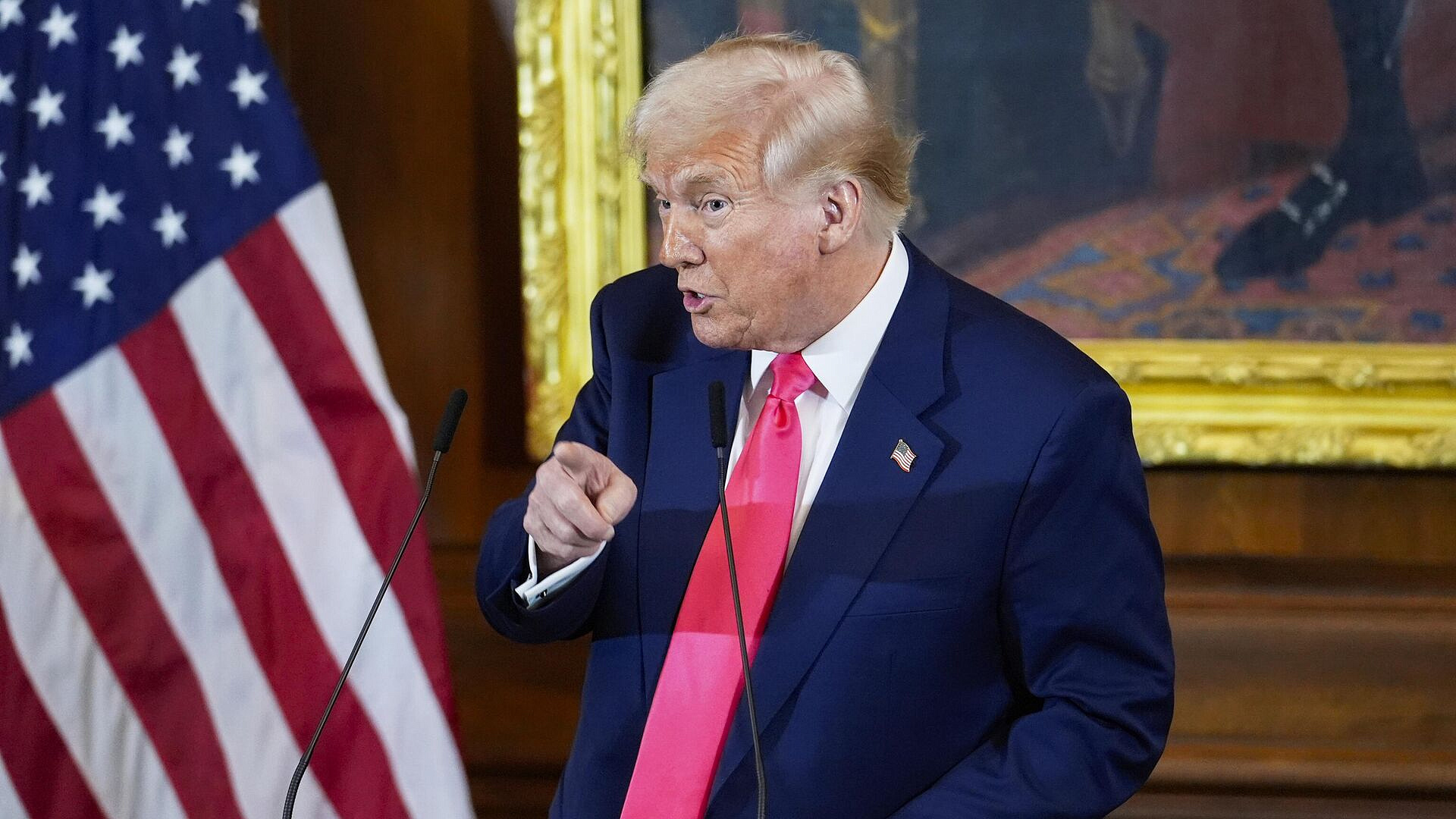 Трамп потребовал отказаться от позиции о вредных ценностях США Трамп потребовал отказаться от позиции о вредных ценностях США