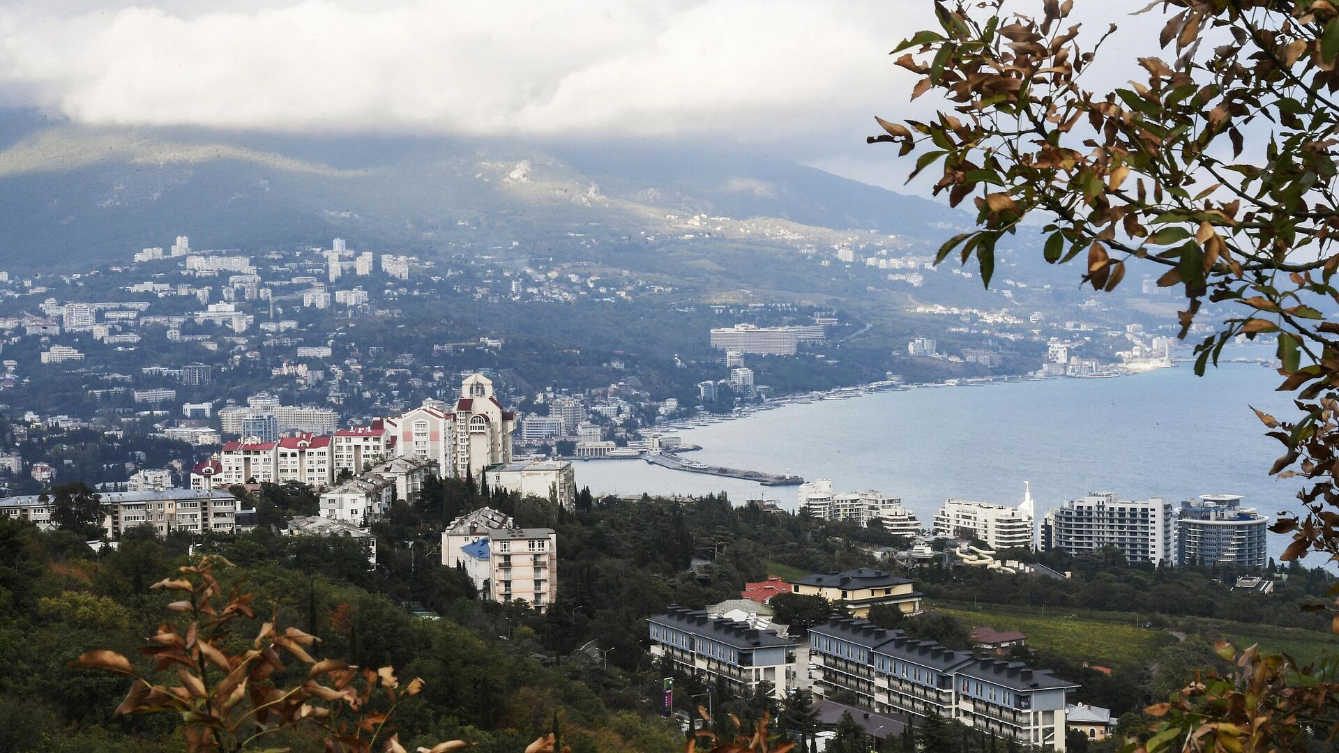 Украина в 1991 году была готова отказаться от Крыма, заявили в Симферополе