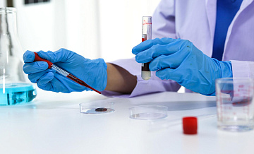 Гематолог назвала симптомы, указывающие на проблемы с кровью