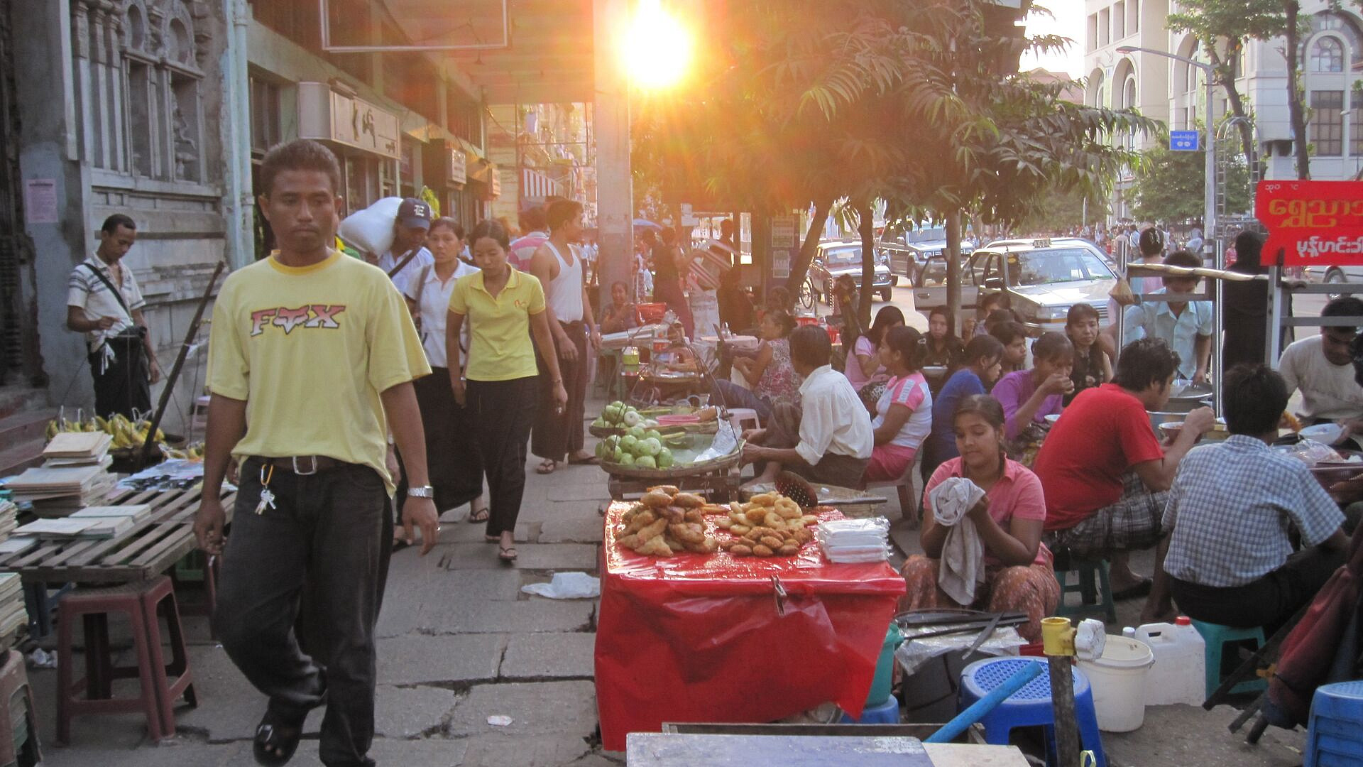 В ДТП с автобусом в Мьянме погибли семь человек, еще 25 пострадали