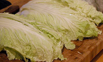 Врач рассказала, кому нельзя есть капусту