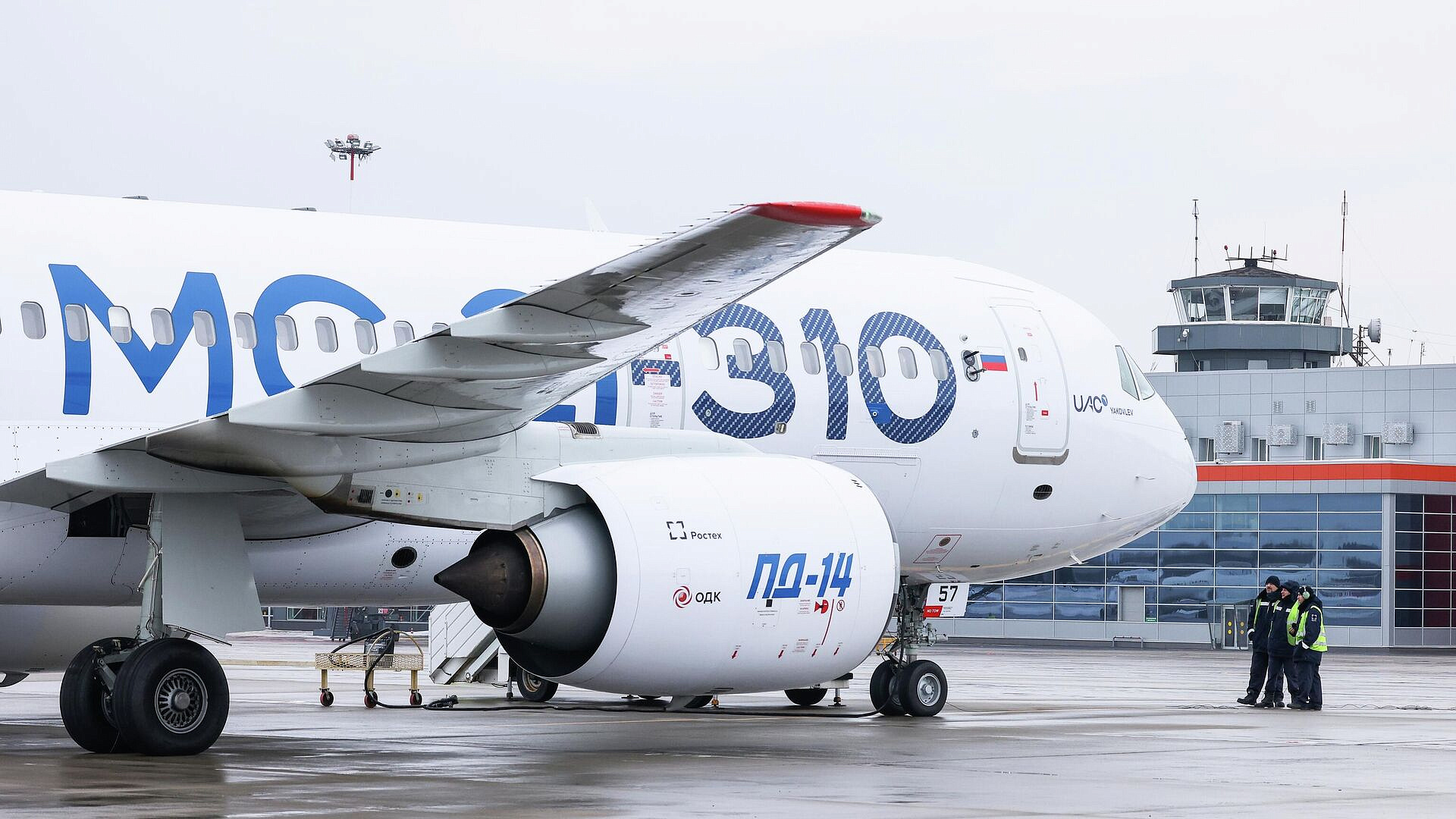 Минпромторг назвал сроки передачи перевозчикам первых лайнеров МС-21