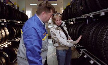 Эксперт назвал главные ошибки при хранении зимних шин