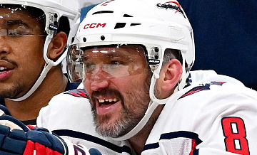 Овечкин сфотографировался с Малкиным, Кросби и Летангом перед игрой НХЛ
