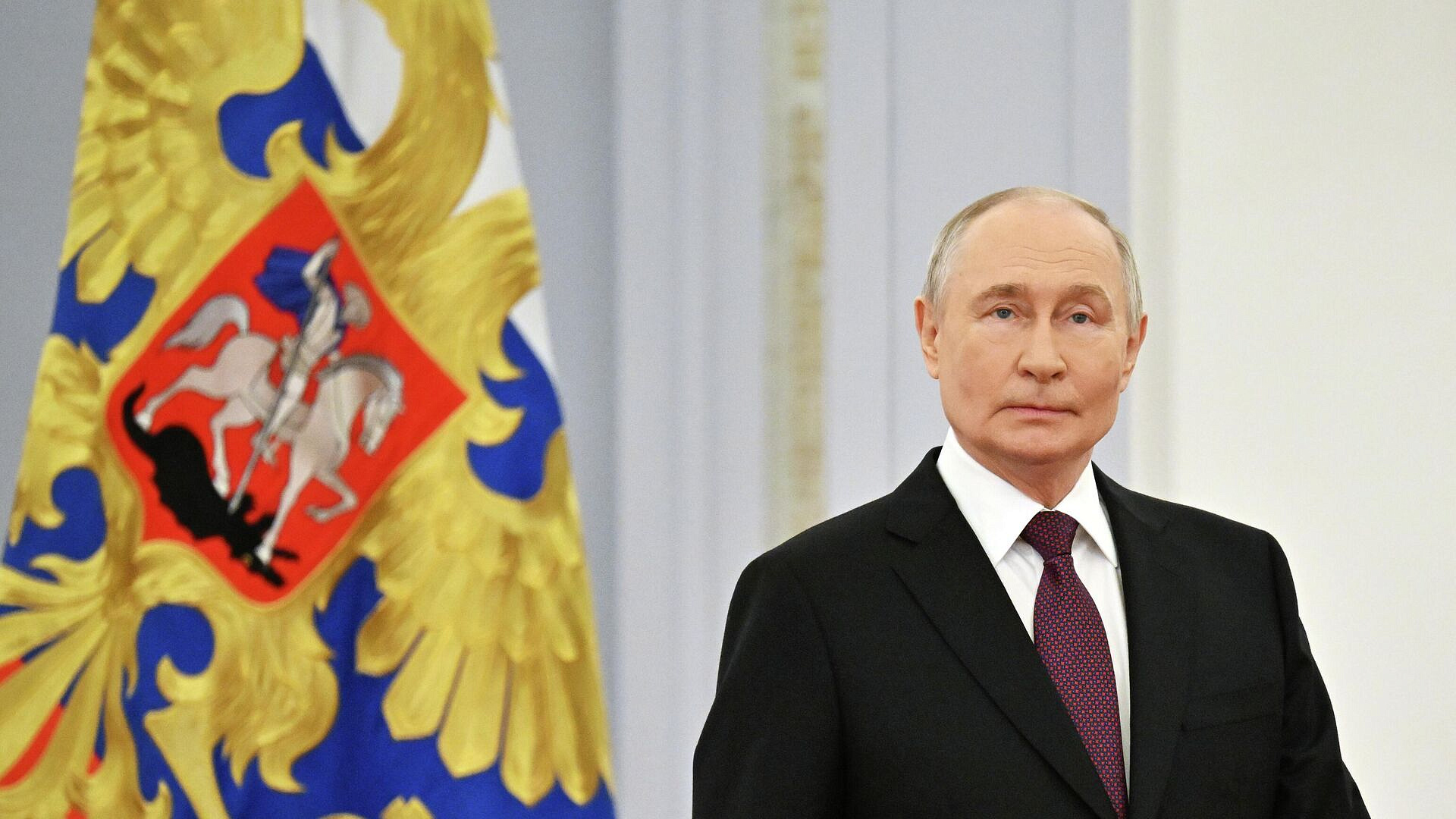 Путин ознакомится с производством новой Volga, сообщил Песков