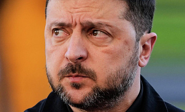 "Показал средний палец". Наглая выходка Зеленского шокировала Польшу
