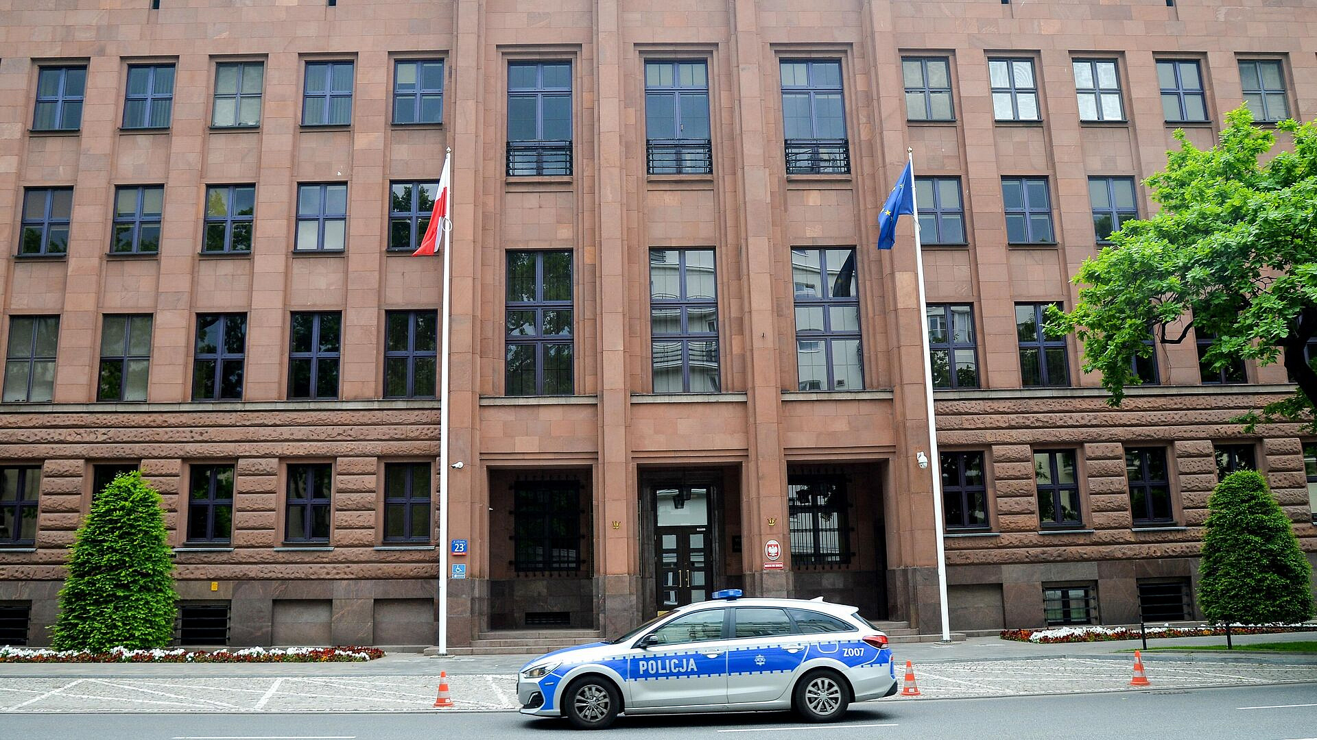 В Варшаве провели конкурс на реконструкцию незаконно изъятого у России дома