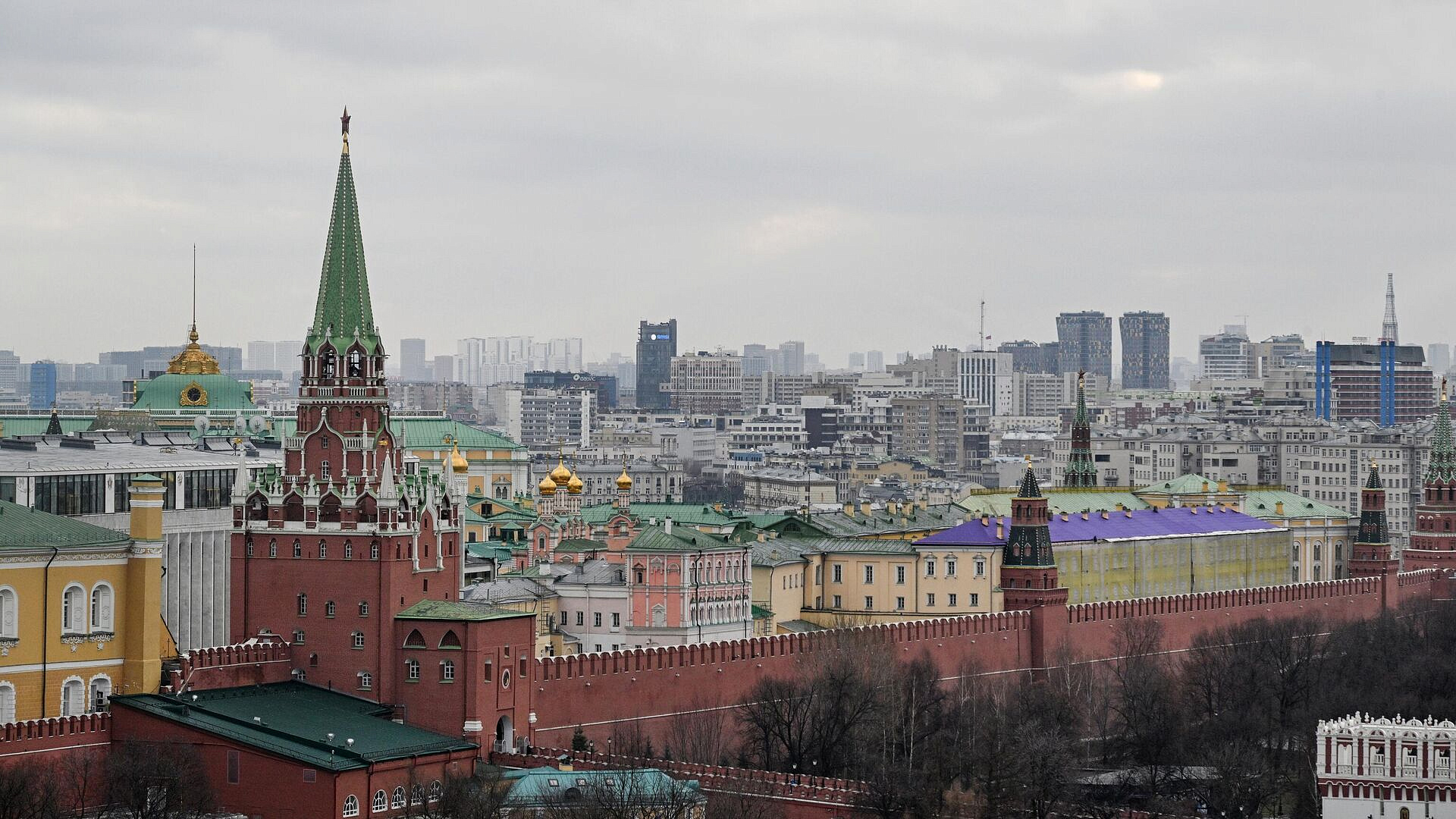 В Кремле прокомментировали обсуждения "друзей мира" по Украине