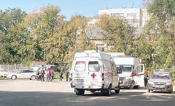 Двух пострадавших при нападении в школе в Челябинске прооперируют