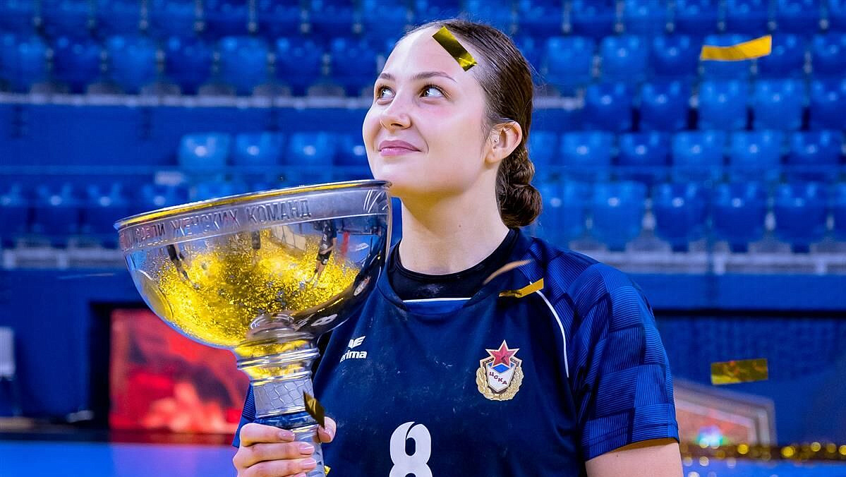 "Когда вернемся, им – хана!": интервью самой крутой гандболистки России