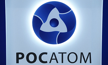 Путин внимательно следит за работой "Росатома", заявил Песков