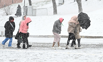 Москвичей предупредили о низком атмосферном давлении
