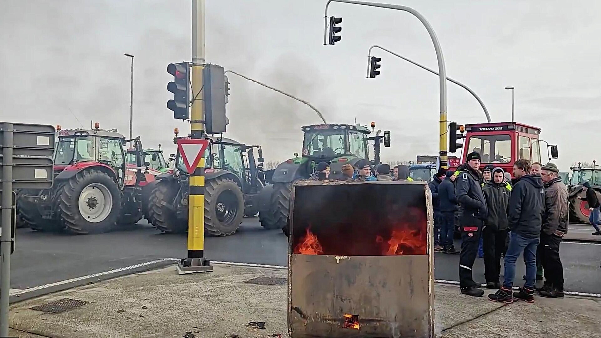 � ������� ������� ������������� �������������� ��-�� ���������� � ��������