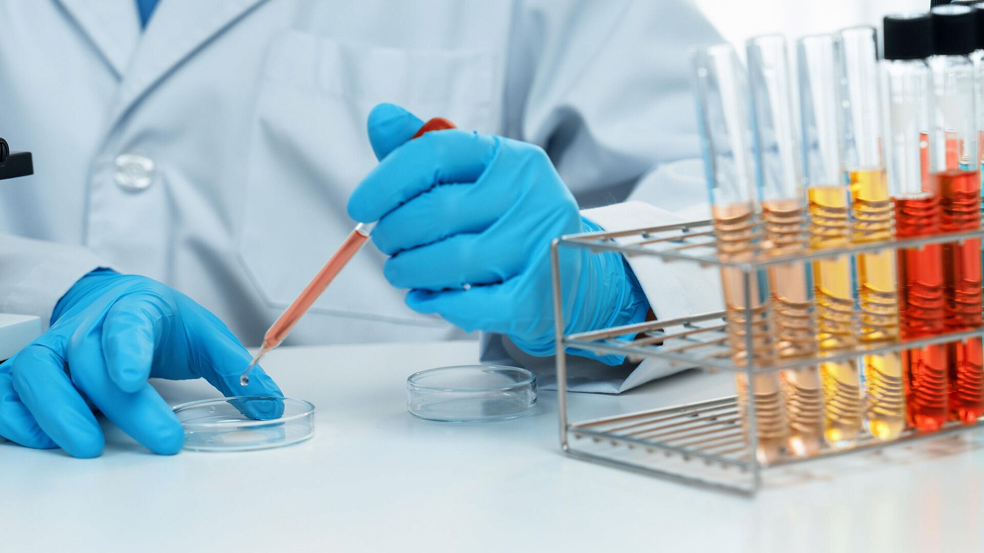 США в Африке изучают устойчивость патогенов к медпрепаратам