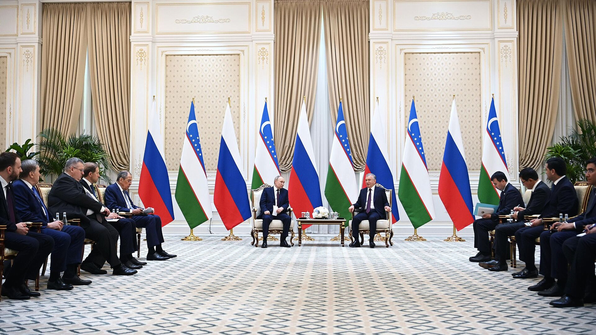 ����� ��������� � ������������ ���������� ��� �������� ��� � �����������