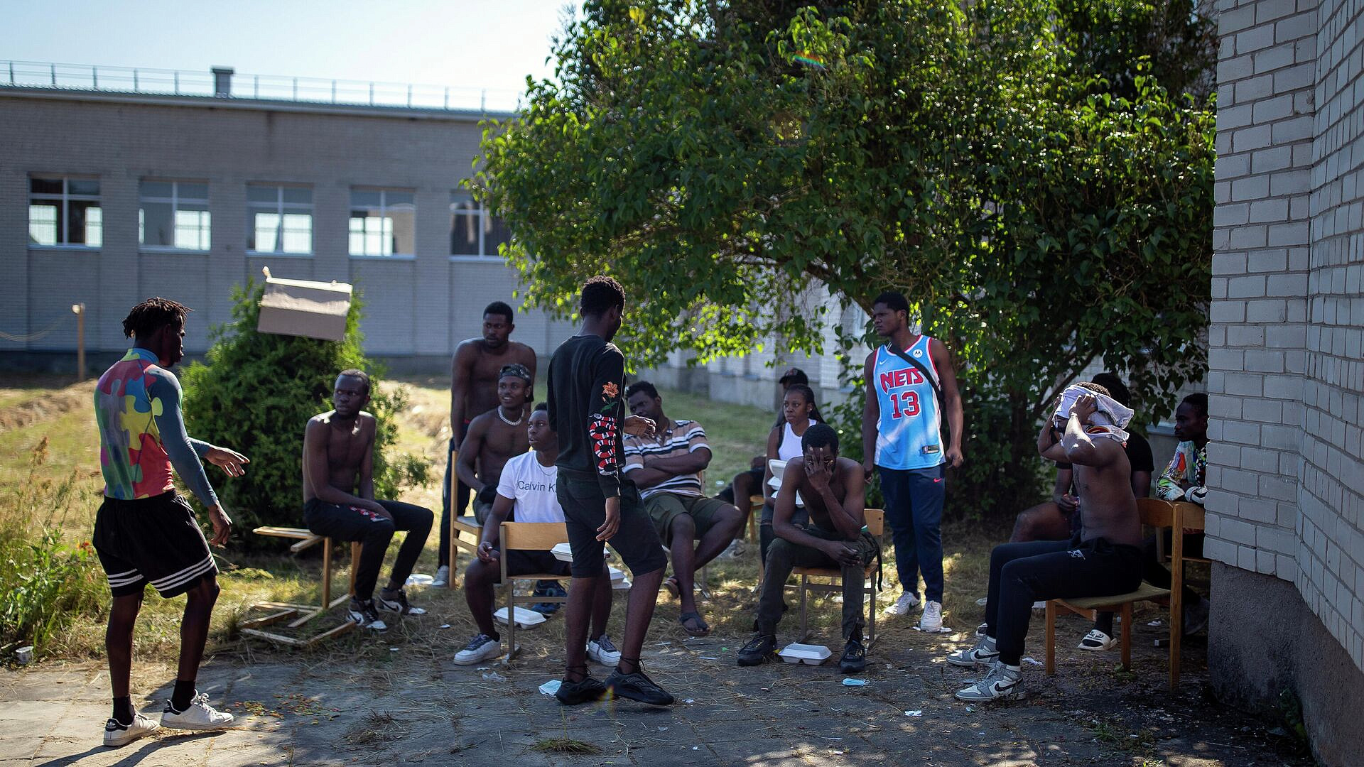 В ЕС предложили строить центры для мигрантов за рубежом, пишут СМИ