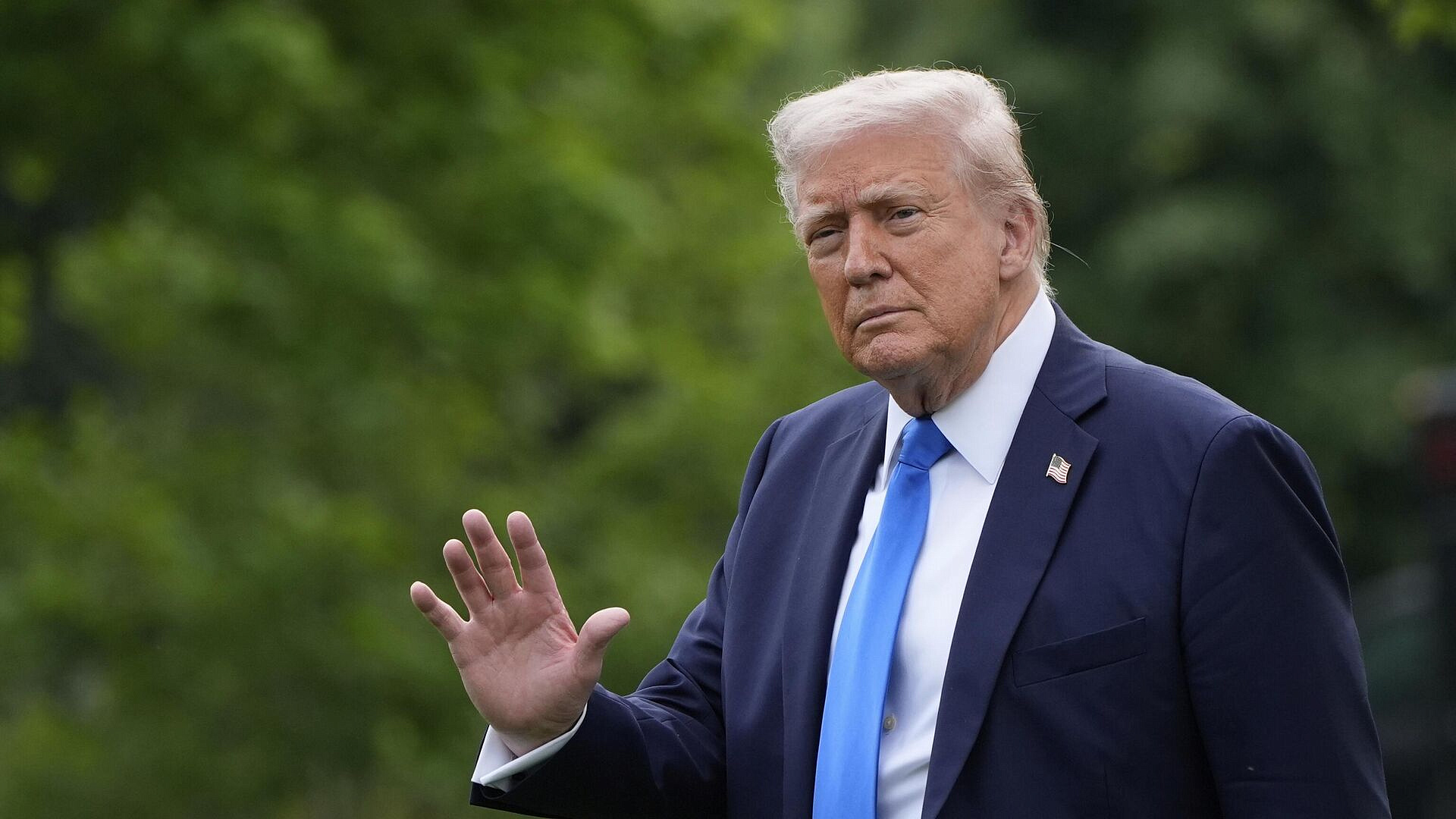 Трамп рассказал, что любит молодых женщин, а не мужчин