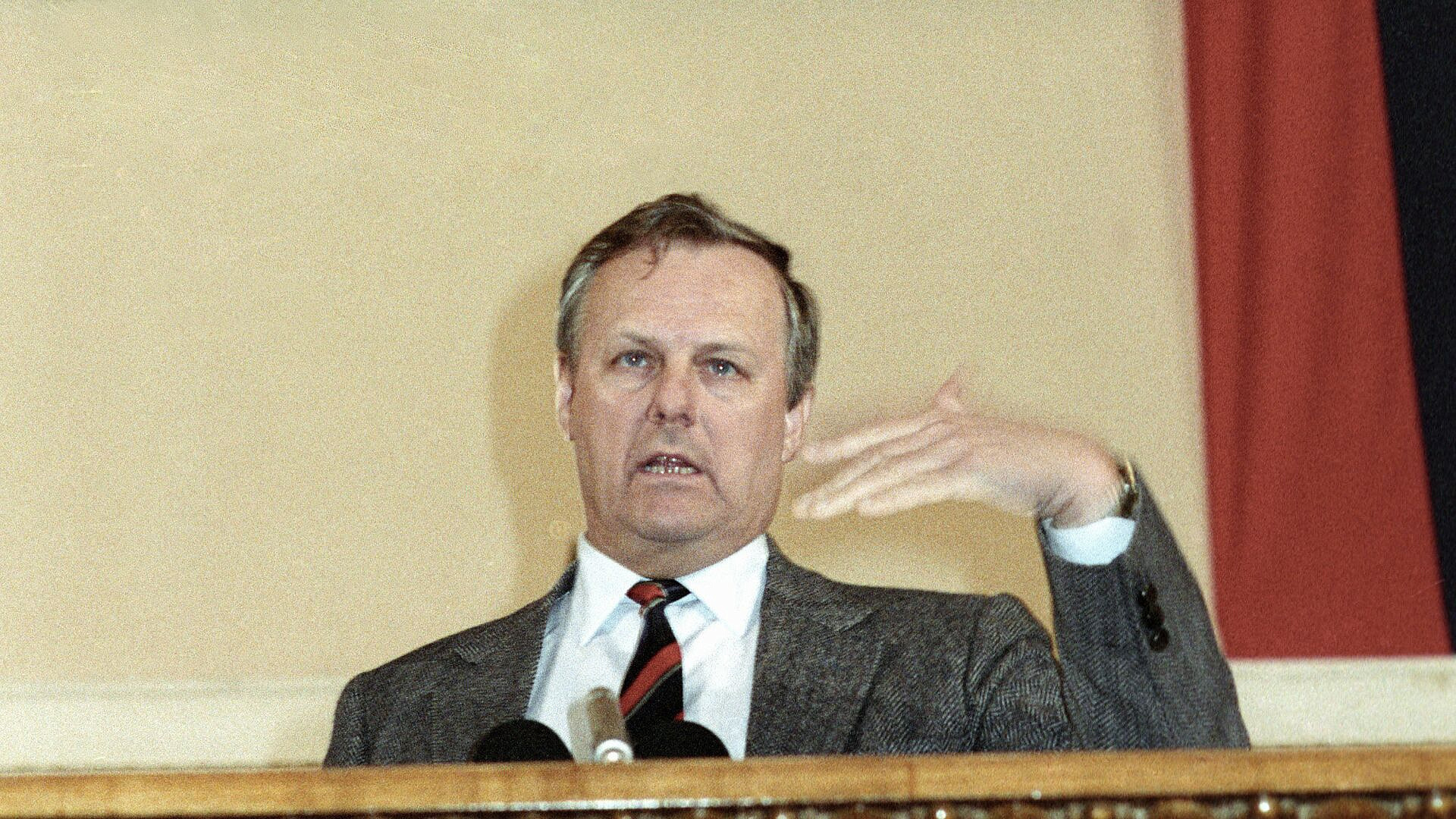 ����� �������� ����� � ��������� �������