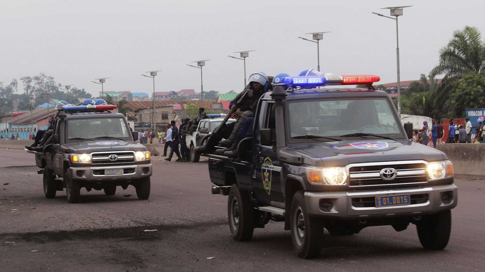 В Гане после нападения грабителей на автобус футбольного клуба погиб игрок