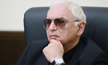 В России планируется открыть еще 900 кинозалов, сообщил Шахназаров