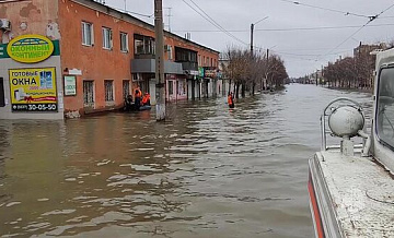 Школы в подтопленном Орске перевели на дистанционное обучение