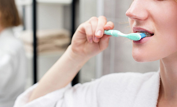 Врач назвала три главных провокатора кариеса