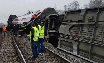 Солистка группы "Демо" рассказала, что могла быть в перевернутом вагоне