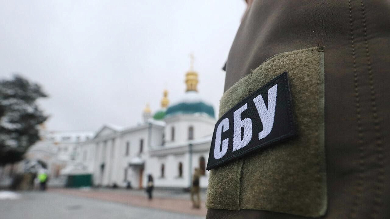 СБУ объявила в розыск волонтера Сулейманова