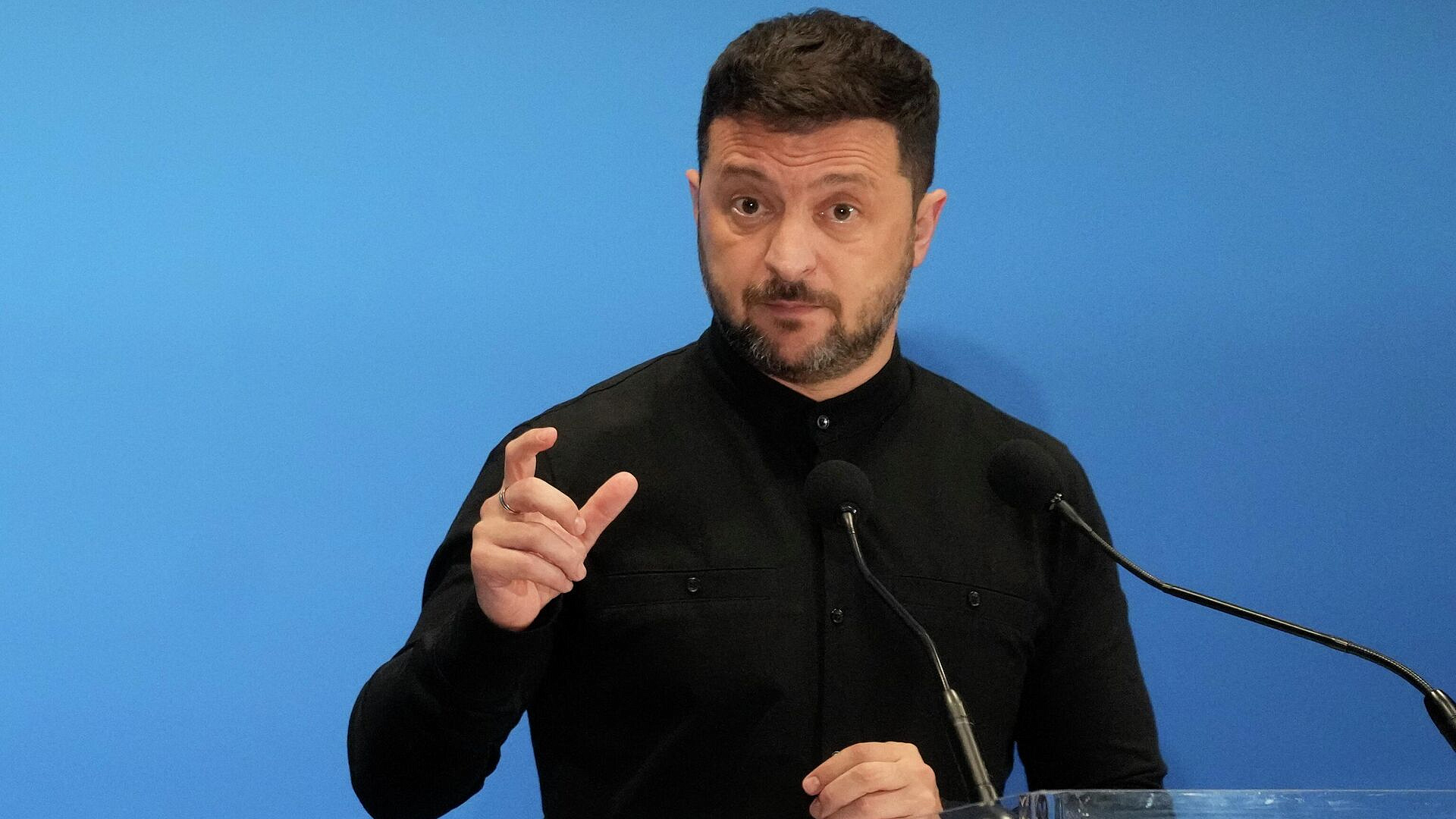 СМИ: Зеленский устроил "суперкатастрофу" в Берлине