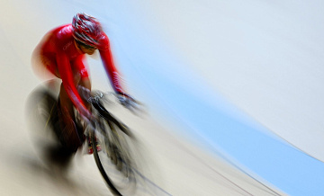 На награждении российского победителя ЧЕ по велотреку включили Бетховена