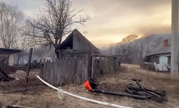 В Приморье возбудили дело после крупного пожара, уничтожившего дома