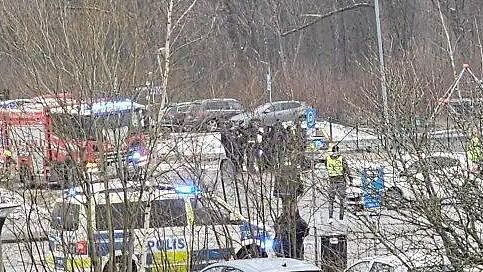 Премьер Швеции назвал стрельбу в Эребру самой страшной в истории страны