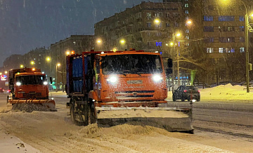 В Москве продолжаются работы по очистке улиц