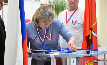 Путин набирает 87,34 процента голосов после обработки 98,02% протоколов