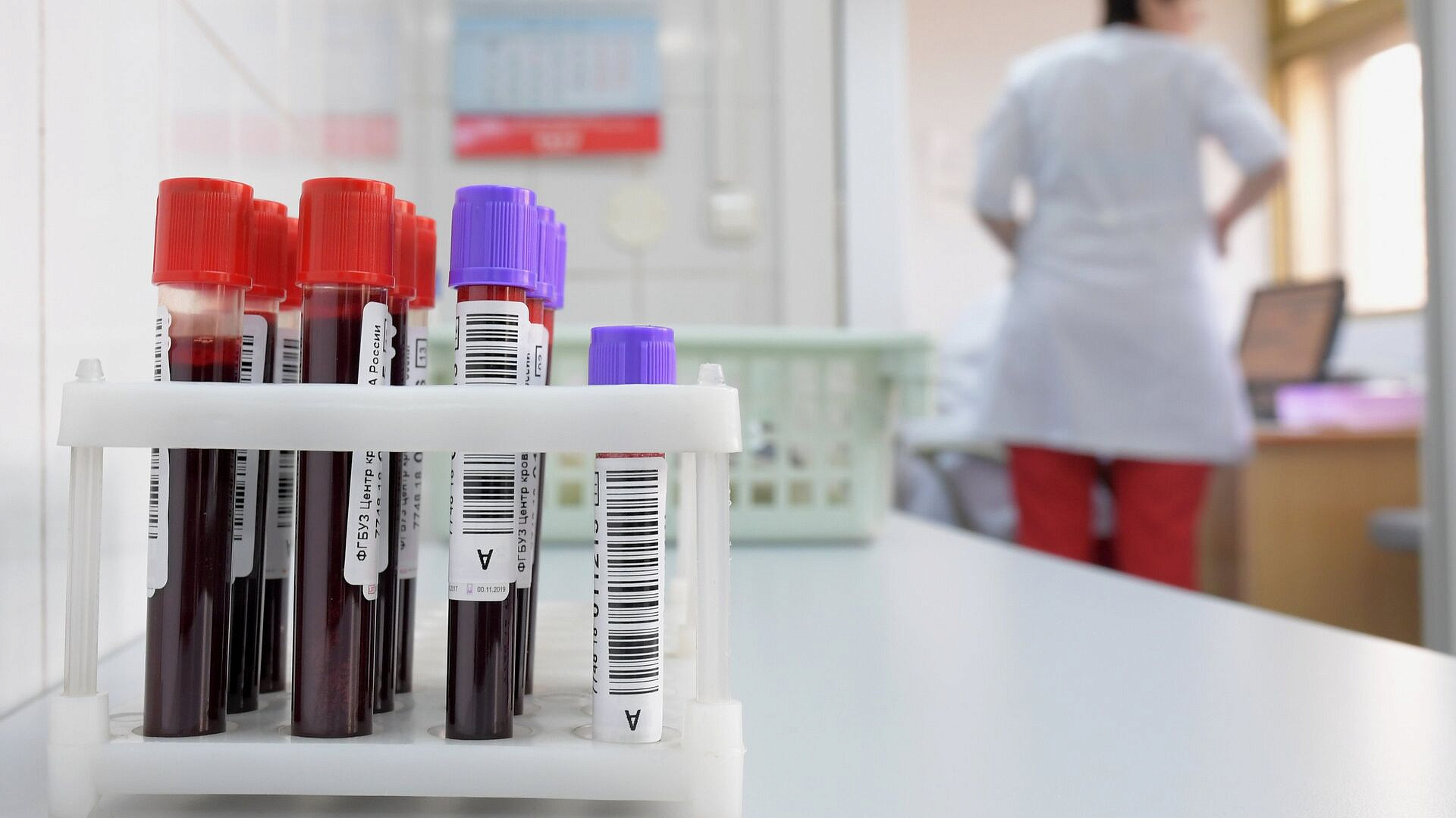 Иностранцев начнут обследовать на гепатиты В, С и D, сообщил Минздрав