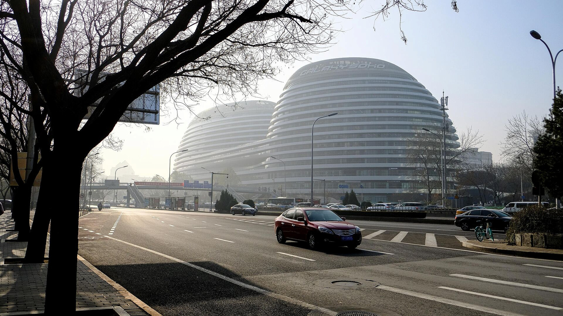 В Китае роботов могут оснастить оружием массового поражения, пишут СМИ