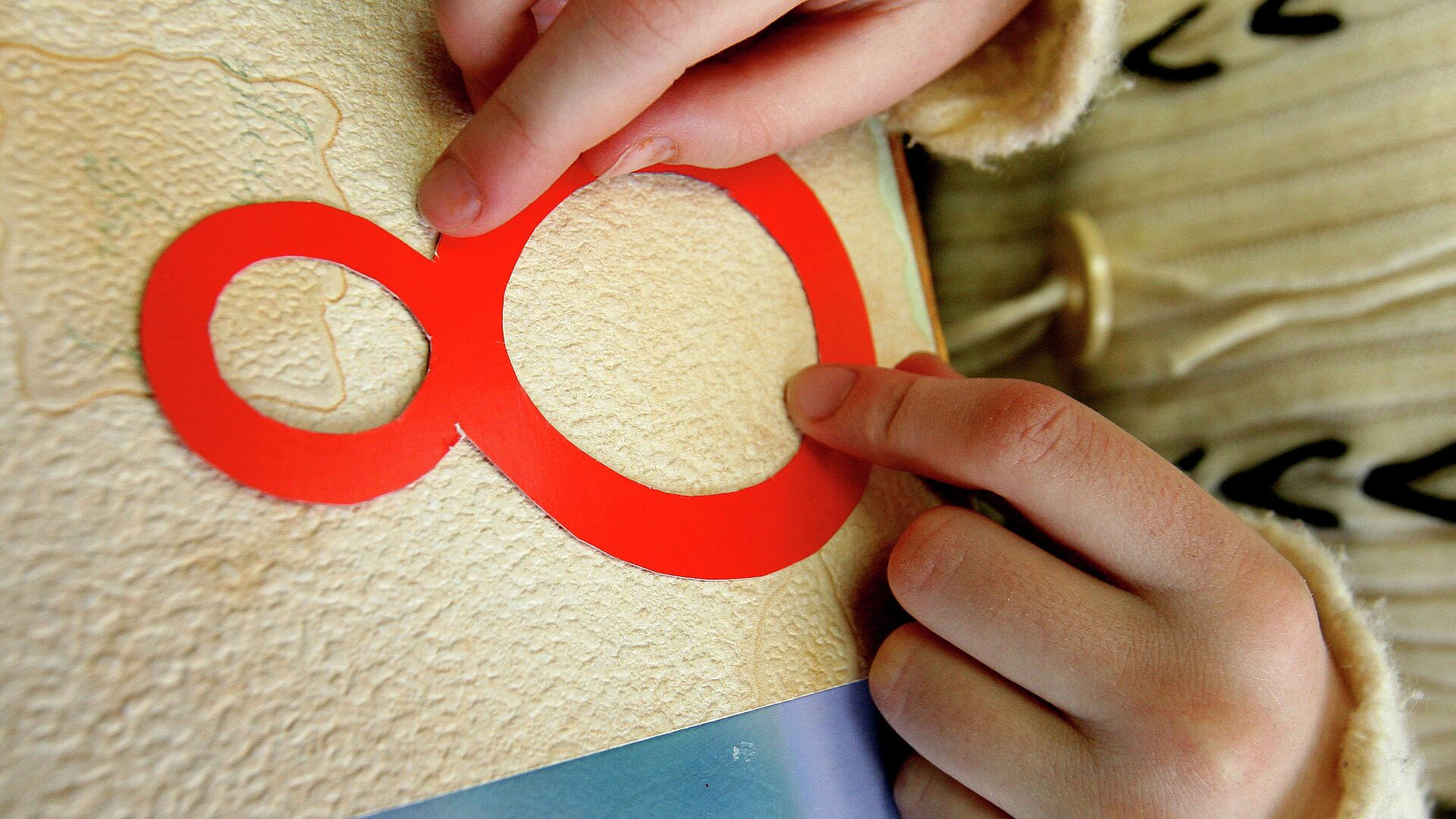 Гражданам раскрыли обман с западными брендами к 8 марта