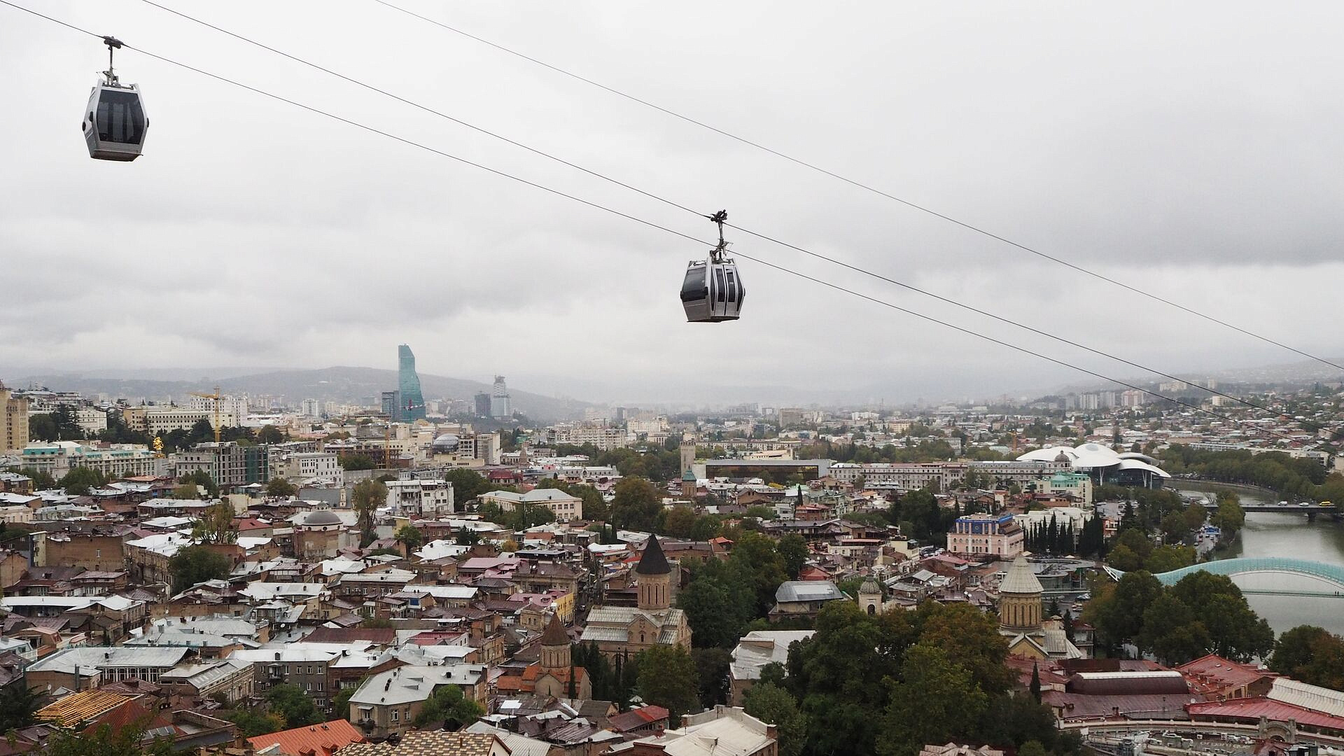 ������ ������ �������� � ������� ����� �� ����������