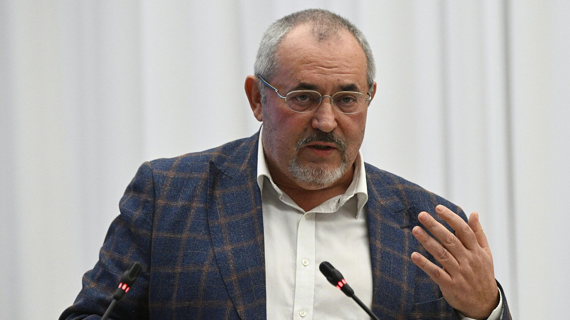 Верховный суд отклонил иск Надеждина, оспаривающего порядок сбора подписей
