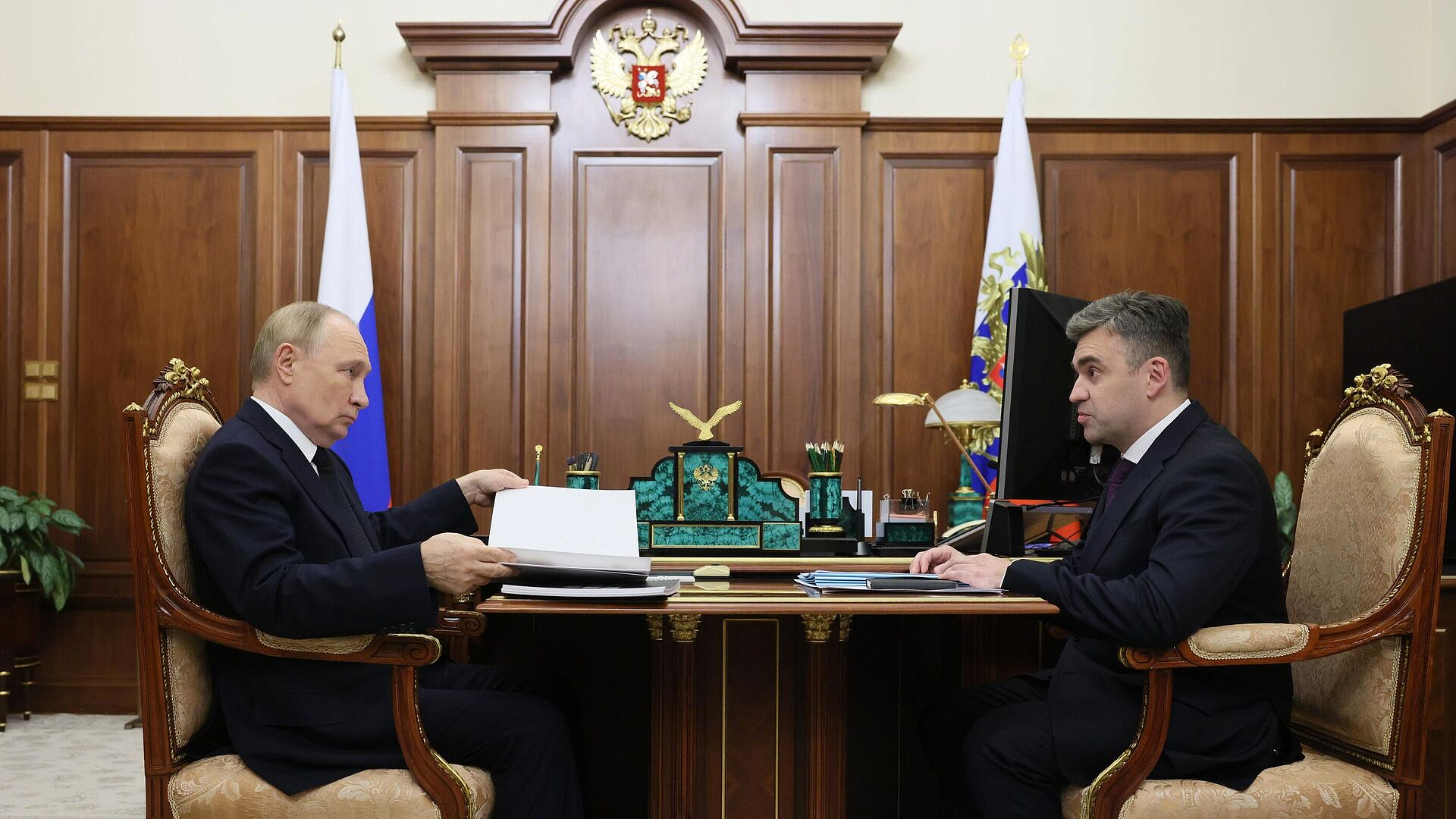 ���������� ���������� ��������� ������ � �������� ����������� � �������