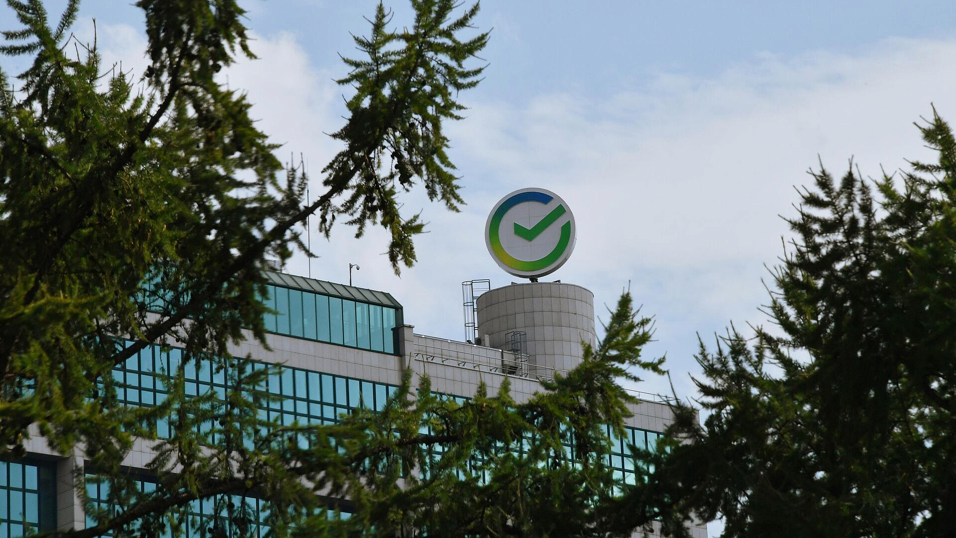 Сбербанк назвал самые опасные мошеннические схемы