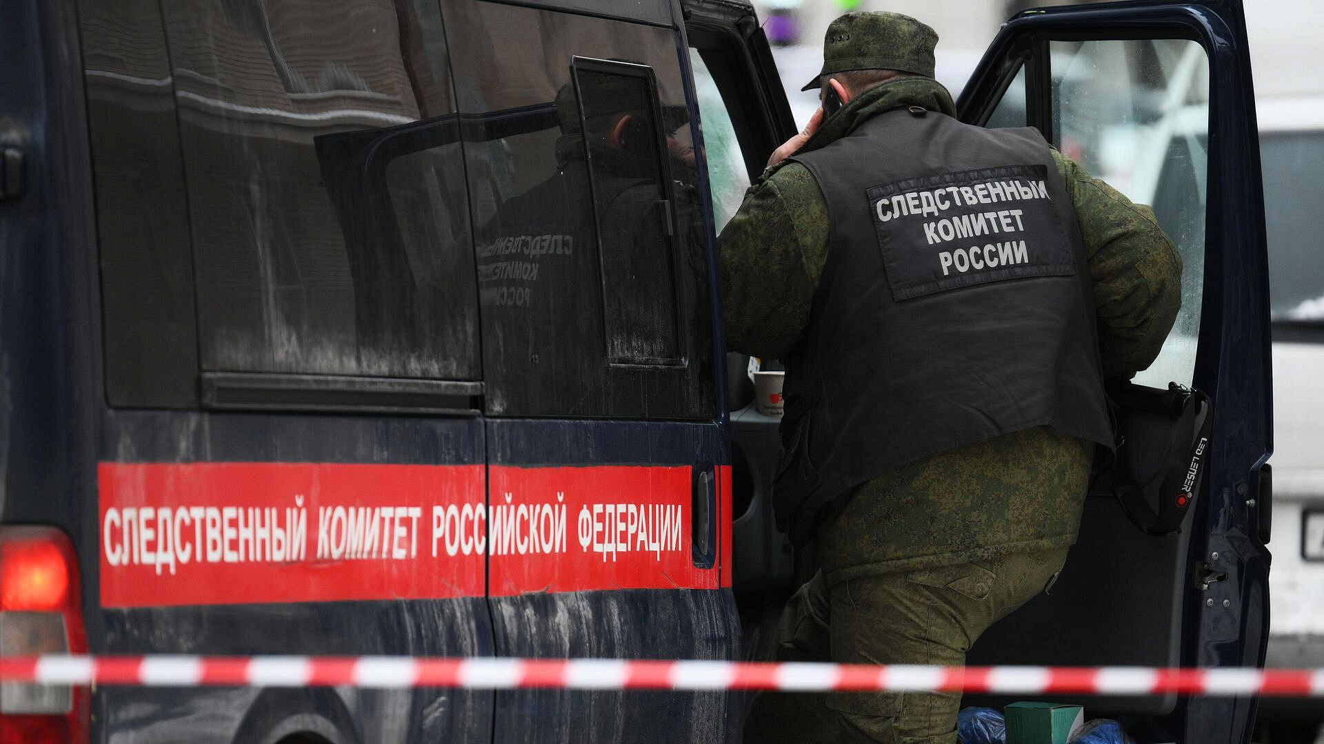 СК предъявил обвинения экс-главам администрации Зеленского