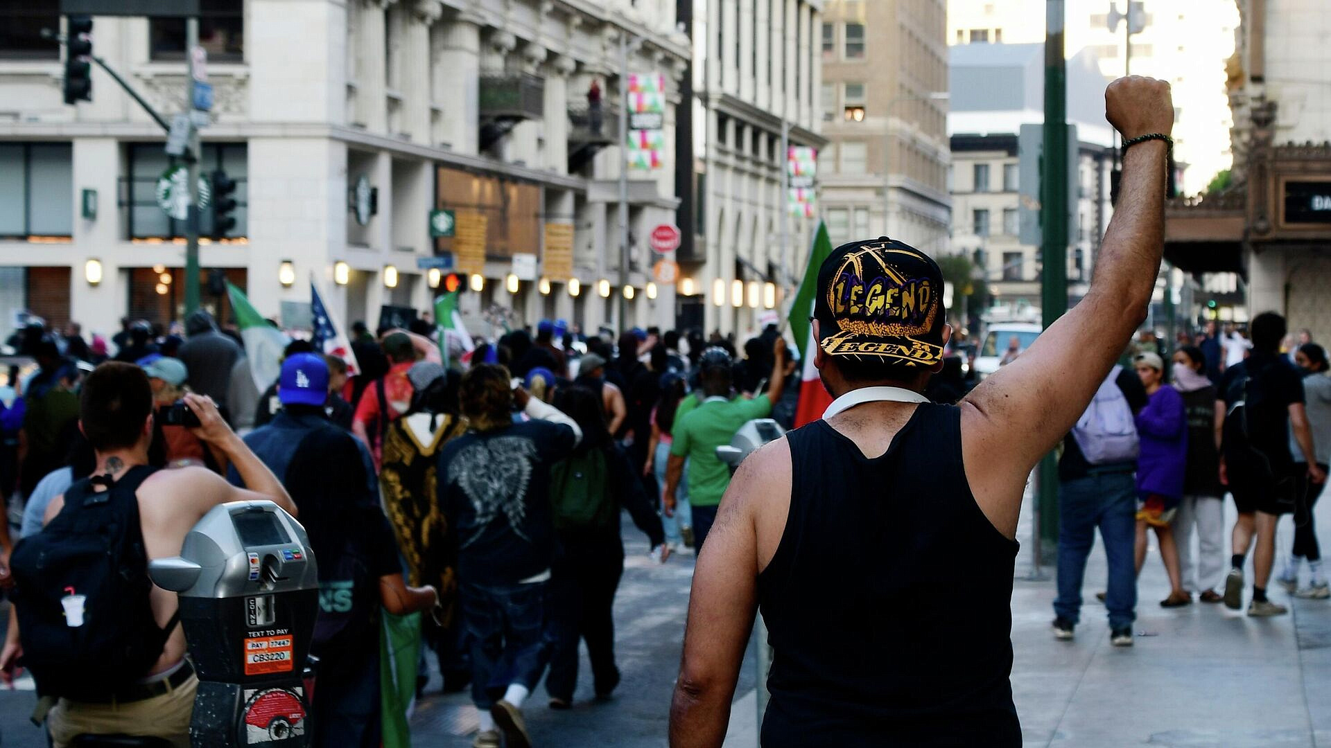 В ООН призвали к защите свободы прессы после беспорядков в Лос-Анджелесе