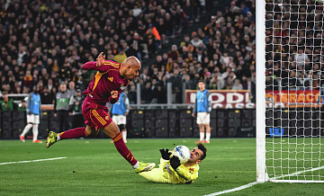 "Ювентус" и "Рома" сыграли вничью со счетом 3:3 в Серии А