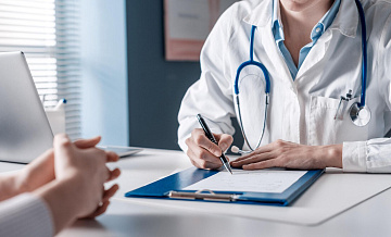 Тульский врач-онколог ставил пациентам ложный диагноз "рак" ради денег