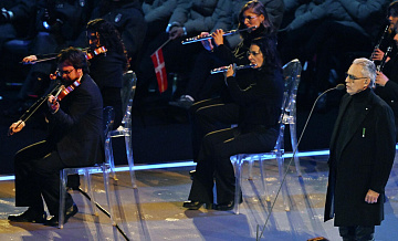 Итальянский тенор Бочелли выступил на открытии Олимпиады