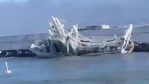 При крушении судна у порта в Геленджике никто не пострадал